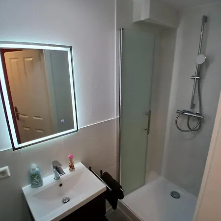 Hostal Hub 12 - Mit Balkon Karlsruhe