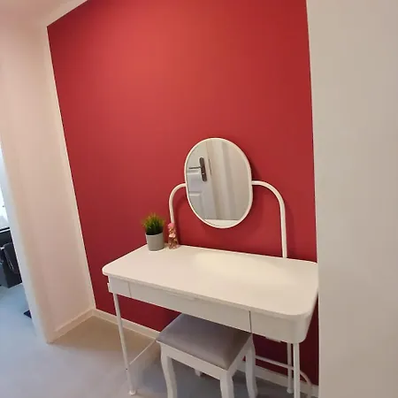 Hub 12 - Mit Balkon *